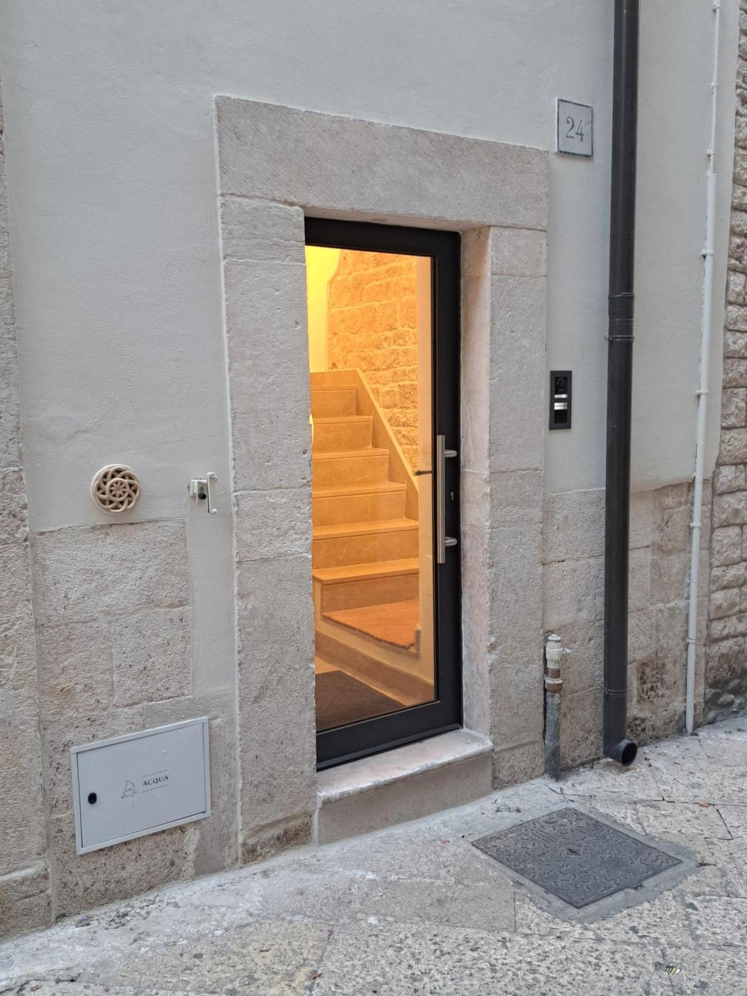 Palazzo Boccapianola Bari Exterior foto